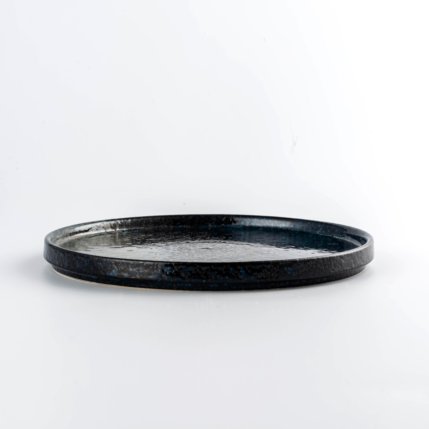 DS-0DC1406F6F – 9.5’’ Stackable Plate SeaStone